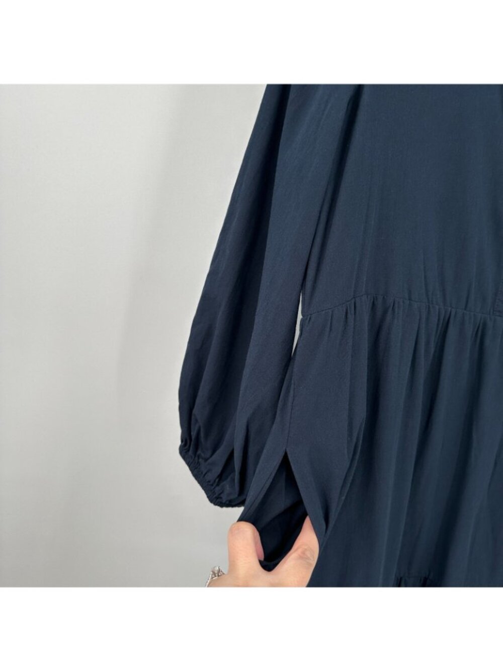 Pomander Place by Tuckernuck Navy Blue Mabel Maxi Dress size M Tier Long Sleeve - Picture 4 of 6